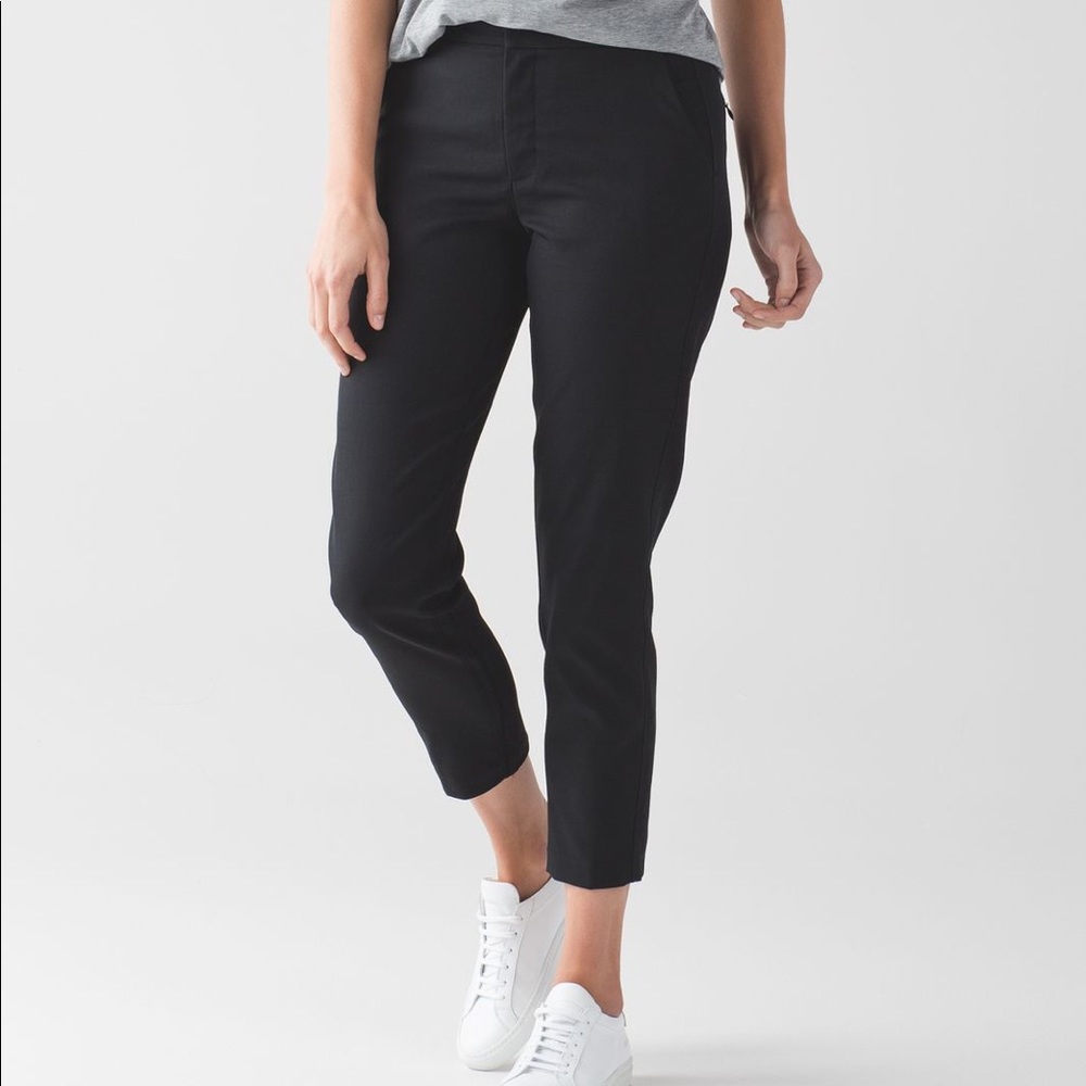 NWT lululemon city trek trousers